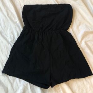 Strapless romper with tie in the back!